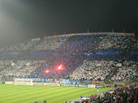 CHL-1-OM-MILAN 04.jpg